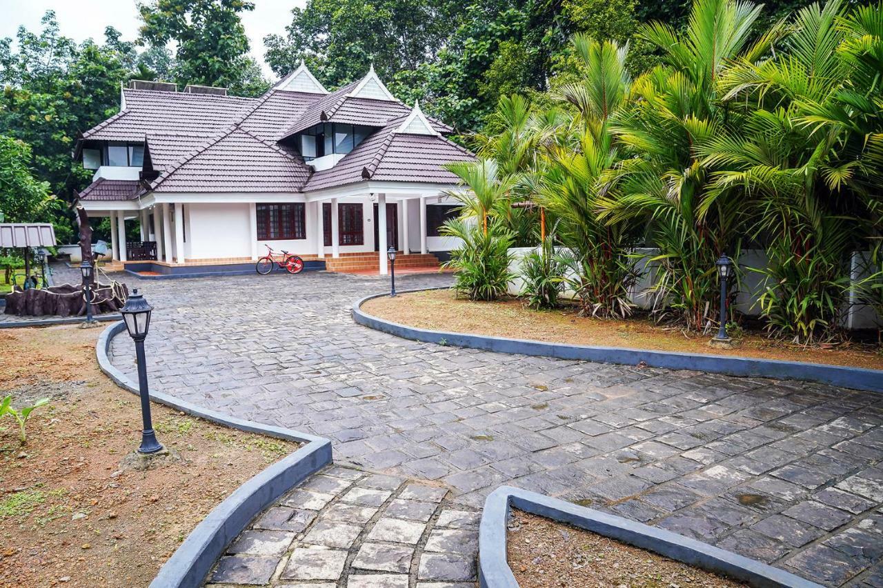 Thanal Premium Villa By - A Place To Call Your Home Muvattupuzha Exterior foto